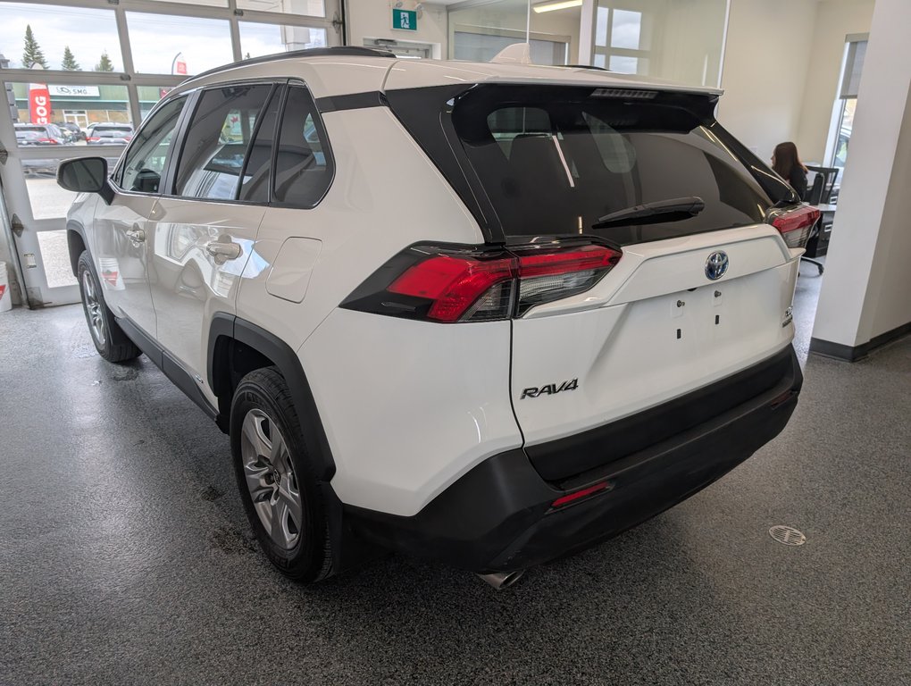 2023 Toyota RAV4 Hybrid XLE AWD, in Magog, Quebec - 4 - w1024h768px