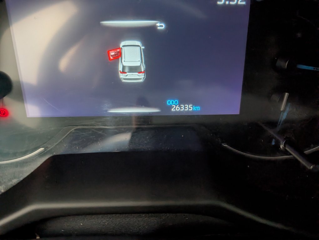 2023 Toyota RAV4 Hybrid XLE AWD, in Magog, Quebec - 21 - w1024h768px