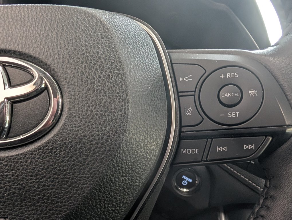 Toyota RAV4 Hybrid XLE AWD, GARANTIE JUSQU EN 2028, 2025 à Magog, Québec - 20 - w1024h768px