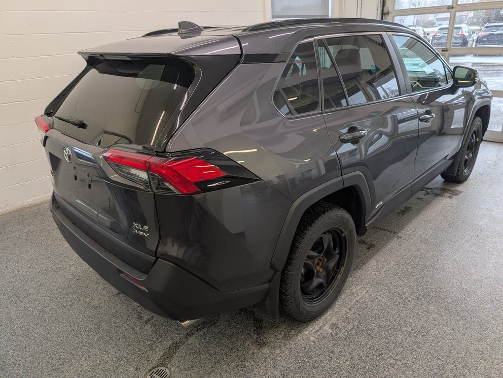 Toyota RAV4 Hybrid XLE AWD, GARANTIE JUSQU EN 2028, 2025 à Magog, Québec - 3 - w1024h768px