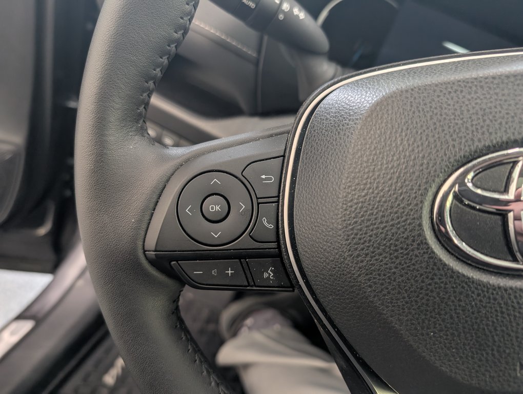 Toyota RAV4 Hybrid XLE AWD, GARANTIE JUSQU EN 2028, 2025 à Magog, Québec - 19 - w1024h768px