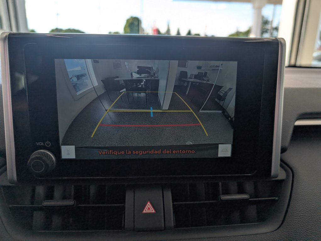 Toyota RAV4 Hybrid XLE AWD, 2025 à Magog, Québec - 20 - w1024h768px