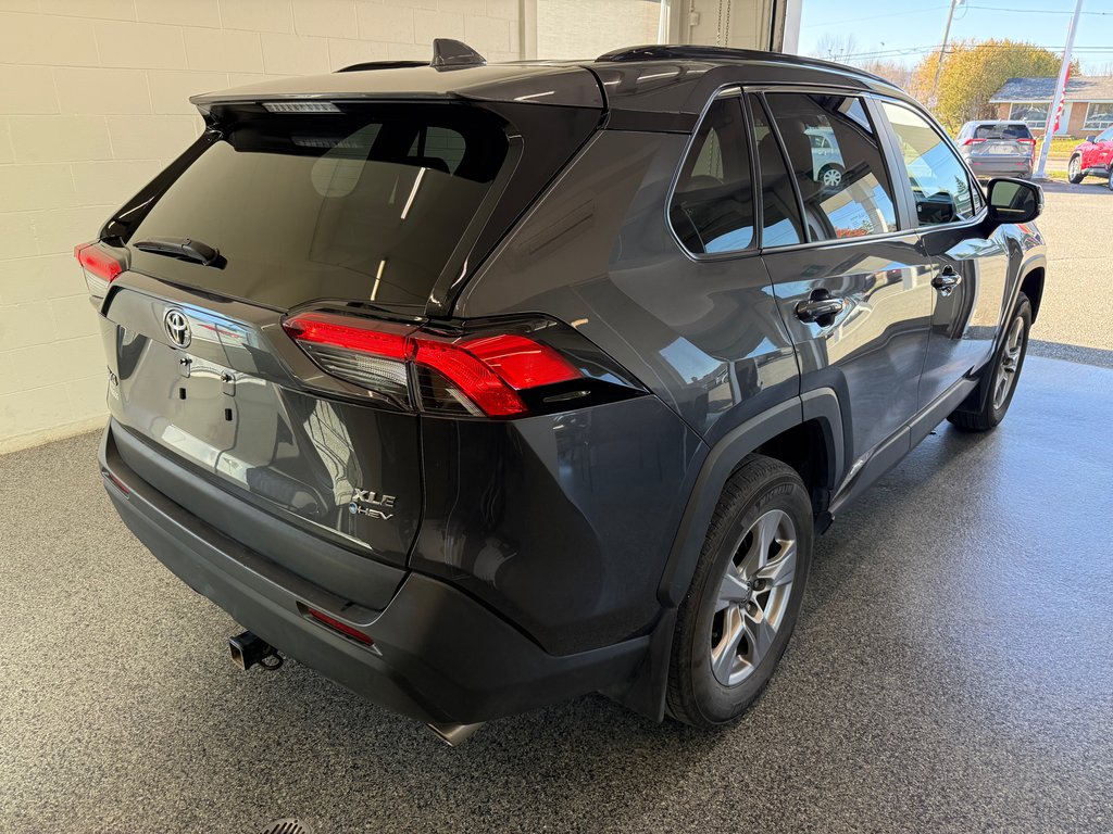 Toyota RAV4 Hybrid XLE AWD, 2025 à Magog, Québec - 3 - w1024h768px