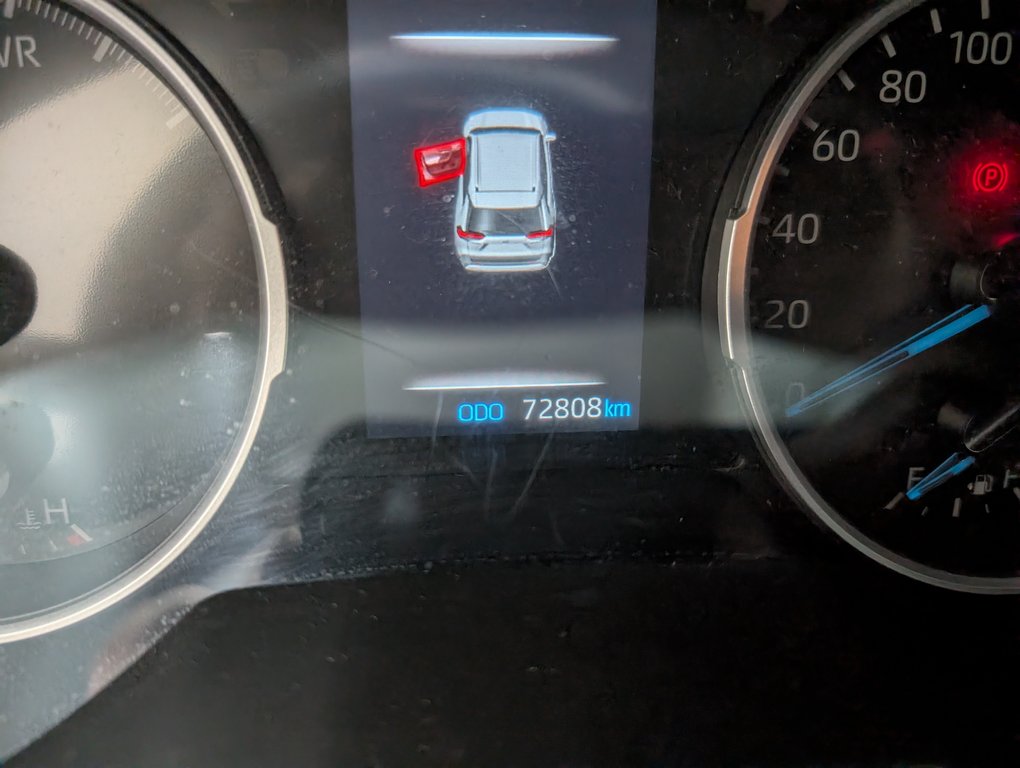 Toyota RAV4 Hybride XLE AWD 2021 à Magog, Québec - 18 - w1024h768px