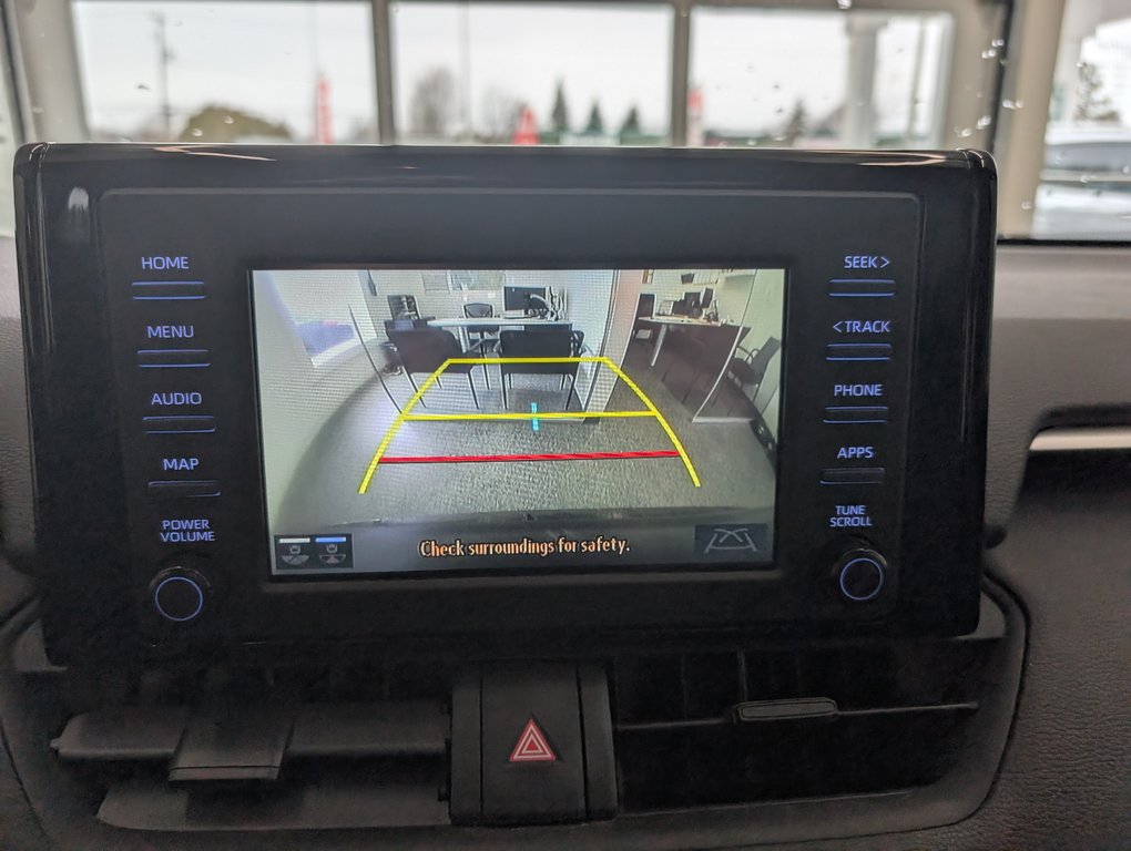 Toyota RAV4 Hybride XLE AWD 2021 à Magog, Québec - 17 - w1024h768px