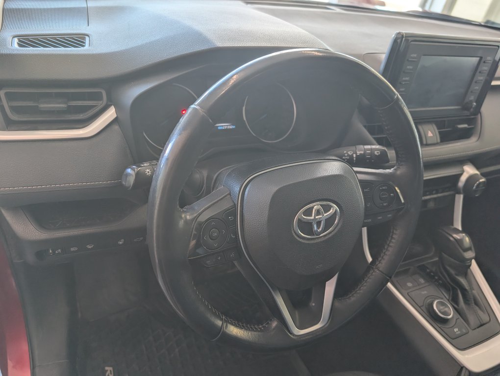 2021 Toyota RAV4 Hybride XLE AWD in Magog, Quebec - 9 - w1024h768px