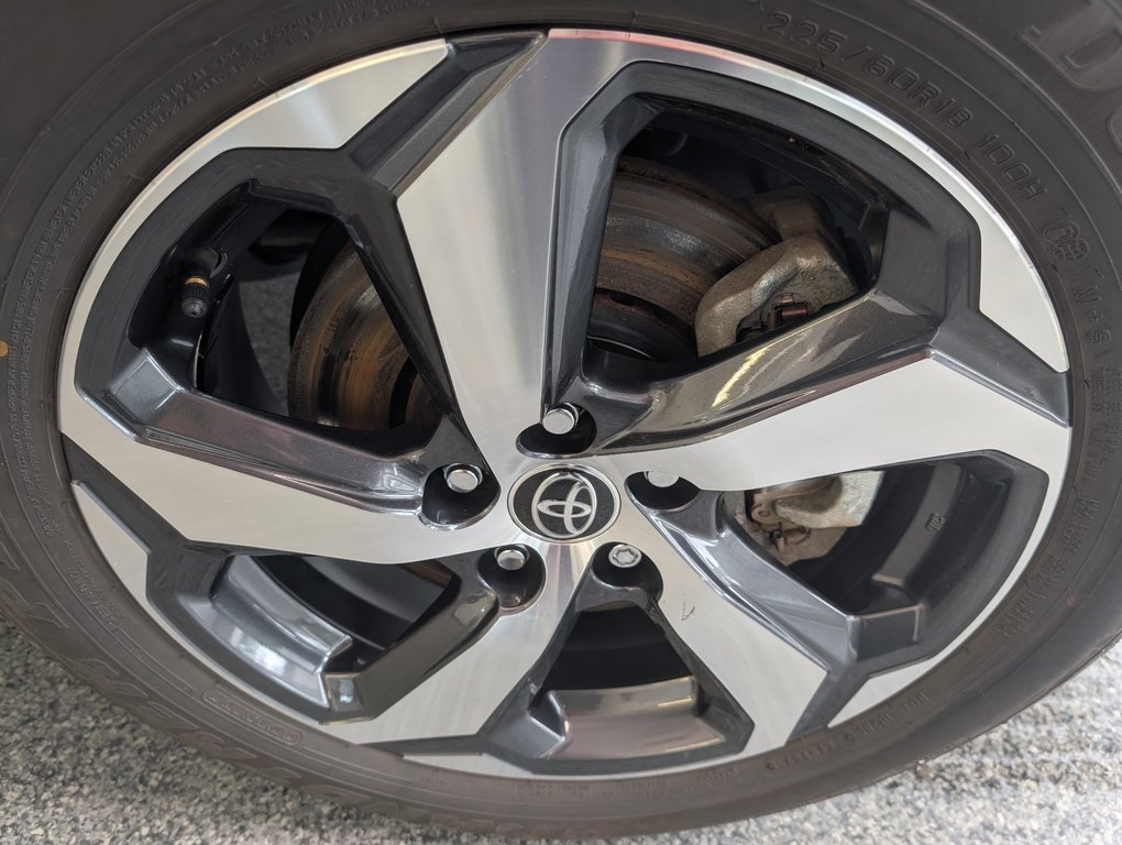 2025 Toyota RAV4 Plug-In Hybrid SE AWD, GARANTIE JUSQU EN 2029, in Magog, Quebec - 23 - w1024h768px