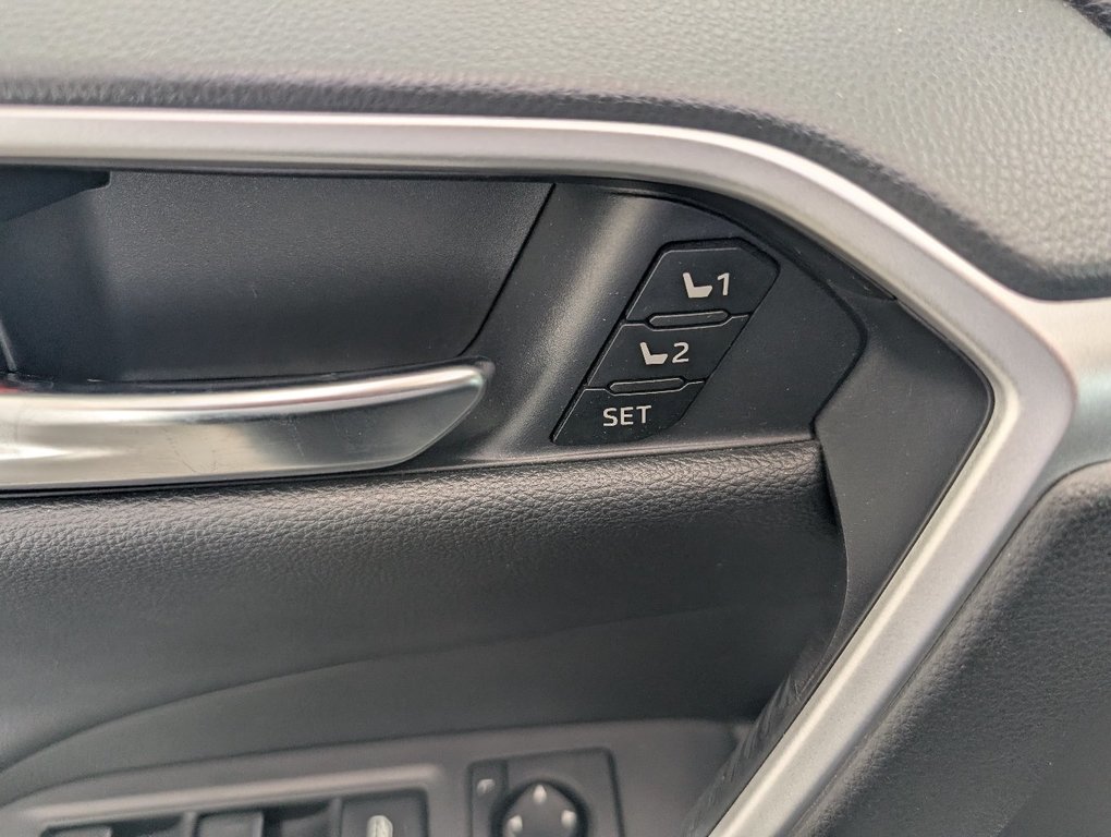 2021 Toyota RAV4 Prime XSE AWD, BRANCHABLE, in Magog, Quebec - 17 - w1024h768px