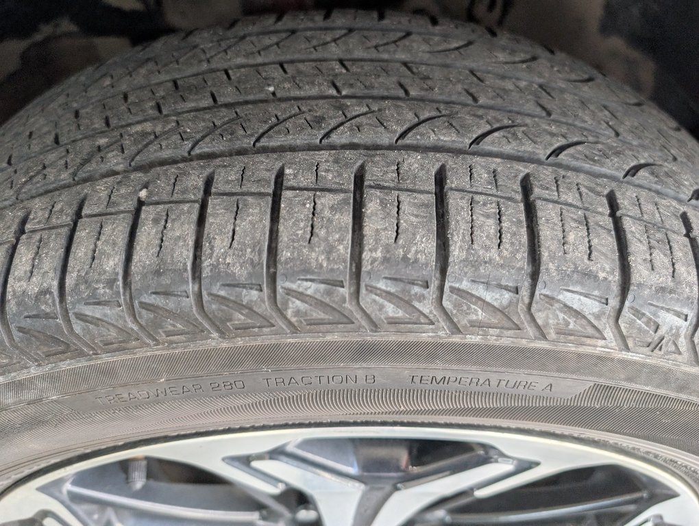 2021 Toyota RAV4 Prime XSE AWD, BRANCHABLE, in Magog, Quebec - 26 - w1024h768px