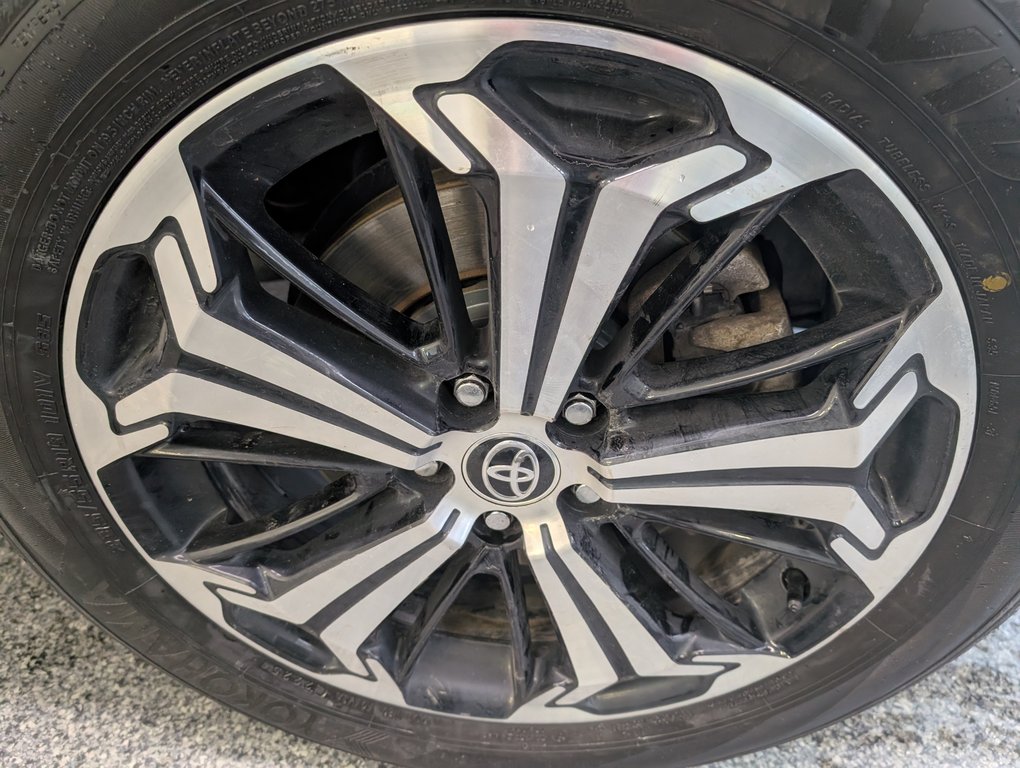 Toyota RAV4 Prime XSE BRANCHABLE, 2021 à Magog, Québec - 24 - w1024h768px