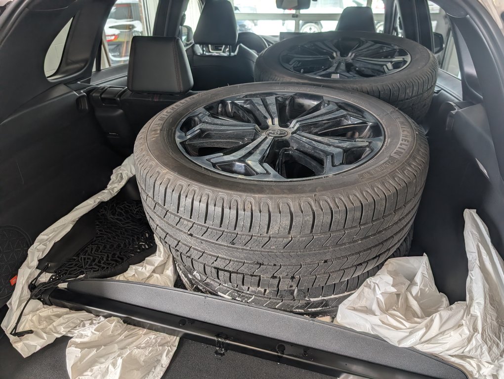 Toyota RAV4 Prime XSE AWD TECH, GARANTIE JUSQU EN 2028, 2021 à Magog, Québec - 5 - w1024h768px