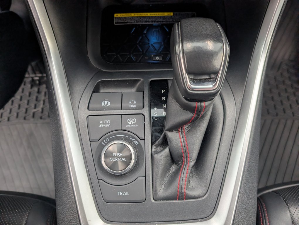 Toyota RAV4 Prime XSE AWD TECH, GARANTIE JUSQU EN 2028, 2021 à Magog, Québec - 15 - w1024h768px