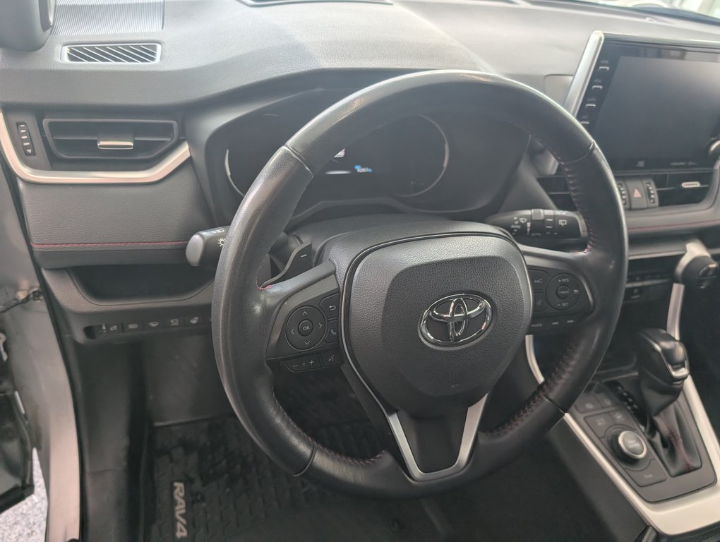 Toyota RAV4 Prime XSE AWD TECH, GARANTIE JUSQU EN 2028, 2021 à Magog, Québec - 10 - w1024h768px