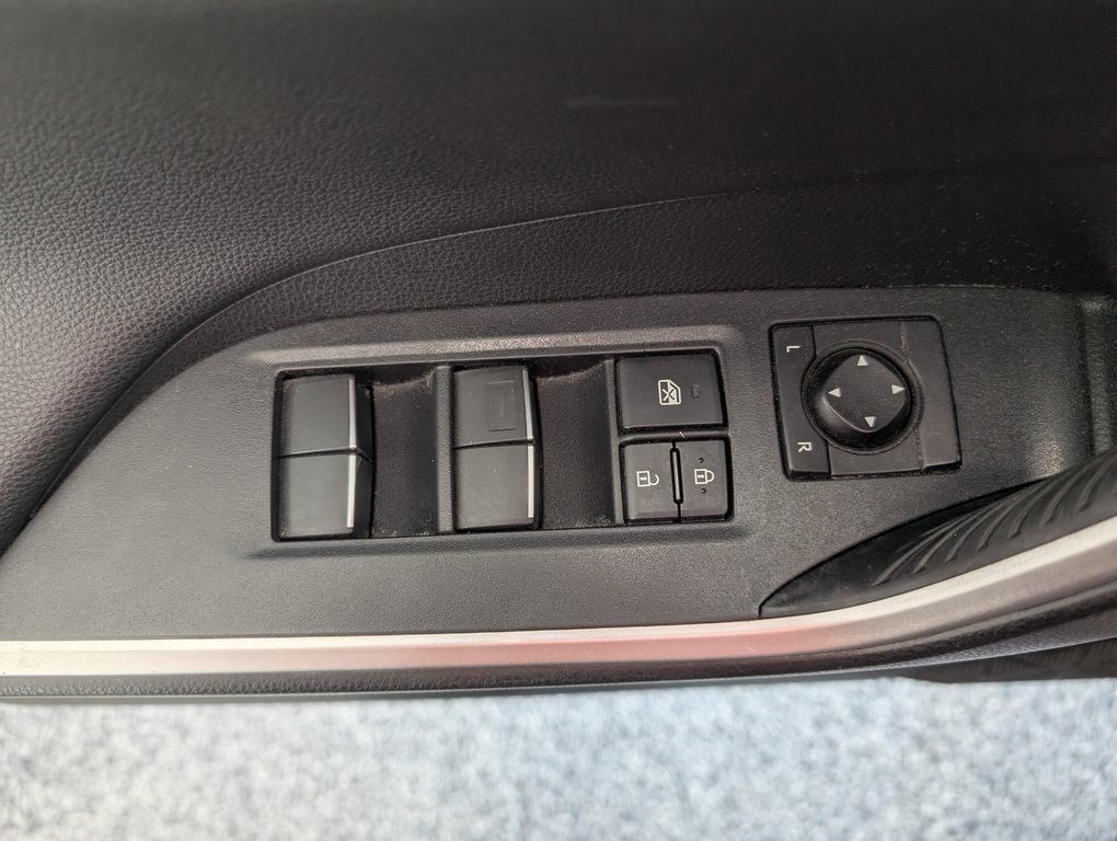 Toyota RAV4 Prime XSE TECH AWD 2021 à Magog, Québec - 12 - w1024h768px