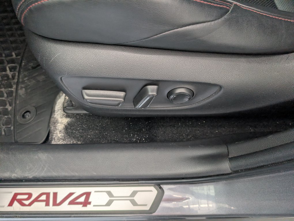 Toyota RAV4 Prime XSE TECH AWD 2021 à Magog, Québec - 11 - w1024h768px