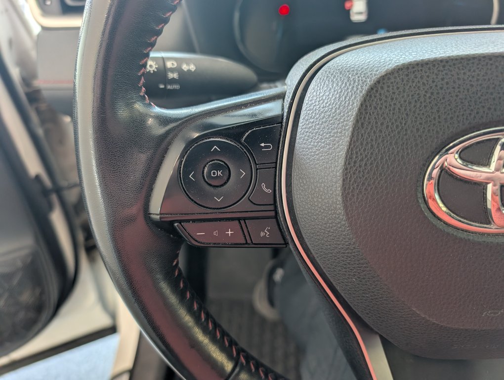 Toyota RAV4 Prime SE AWD, BRANCHABLE, 2021 à Magog, Québec - 17 - w1024h768px