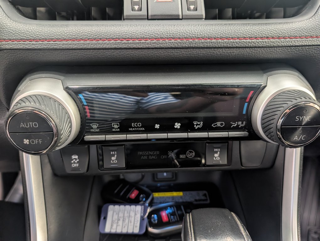 2021 Toyota RAV4 Prime XSE AWD, BRANCHABLE, in Magog, Quebec - 17 - w1024h768px