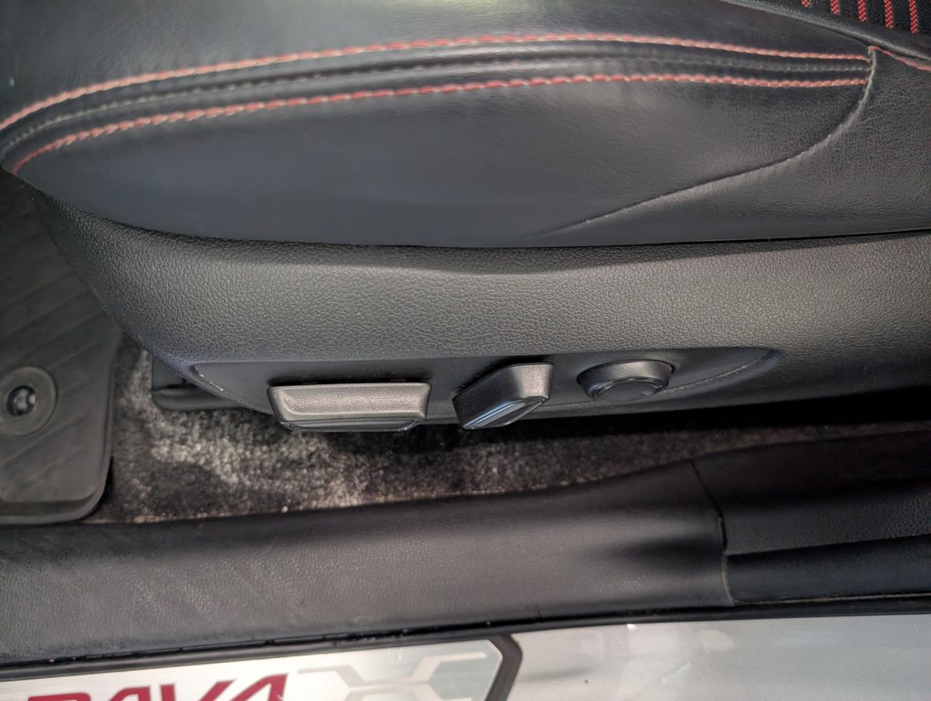 2021 Toyota RAV4 Prime XSE AWD, BRANCHABLE, in Magog, Quebec - 13 - w1024h768px