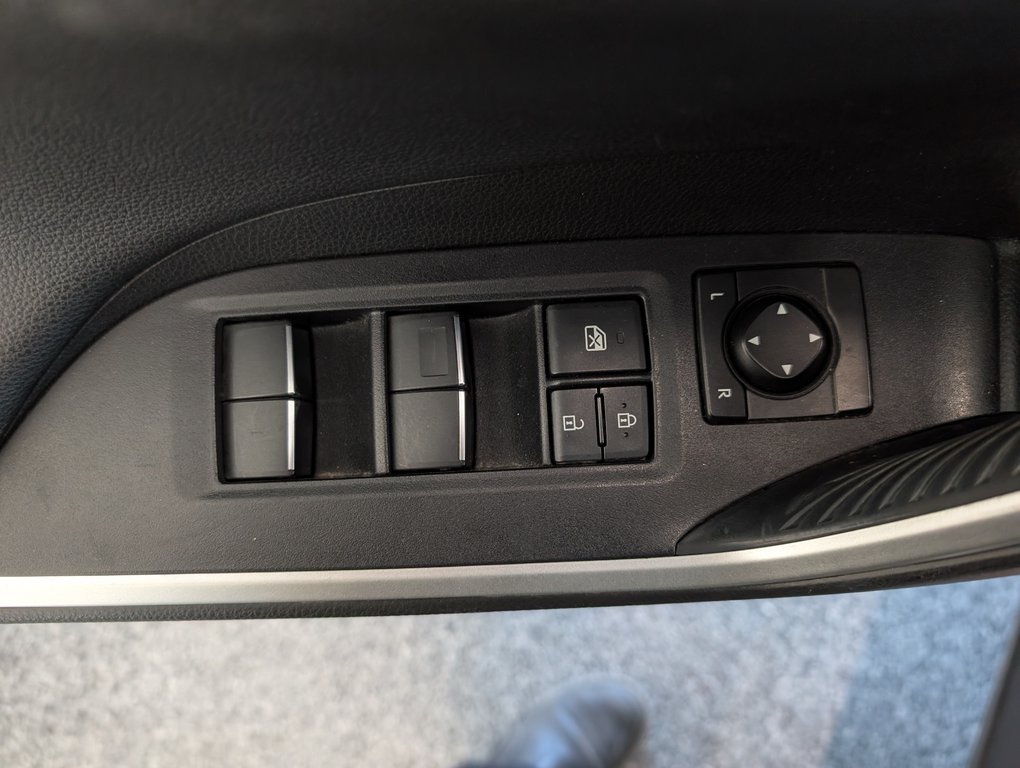 2021 Toyota RAV4 Prime XSE AWD, BRANCHABLE, in Magog, Quebec - 14 - w1024h768px