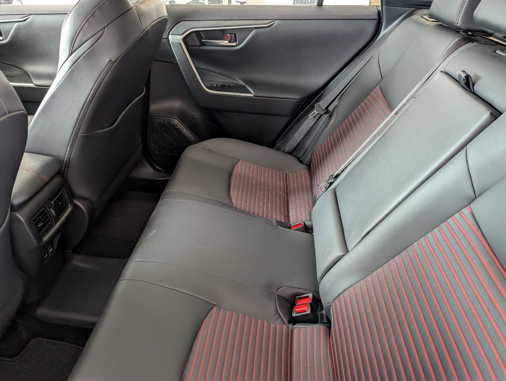 2022 Toyota RAV4 Prime XSE, BRANCHABLE, AWD, in Magog, Quebec - 11 - w1024h768px