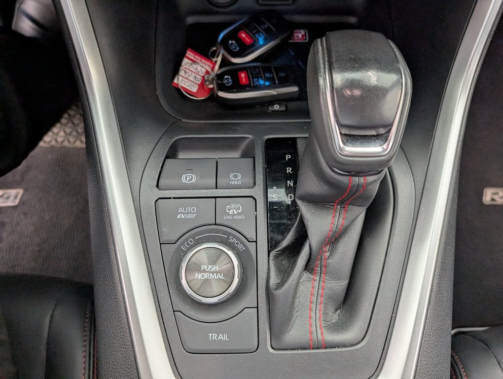 2022 Toyota RAV4 Prime XSE, BRANCHABLE, AWD, in Magog, Quebec - 17 - w1024h768px
