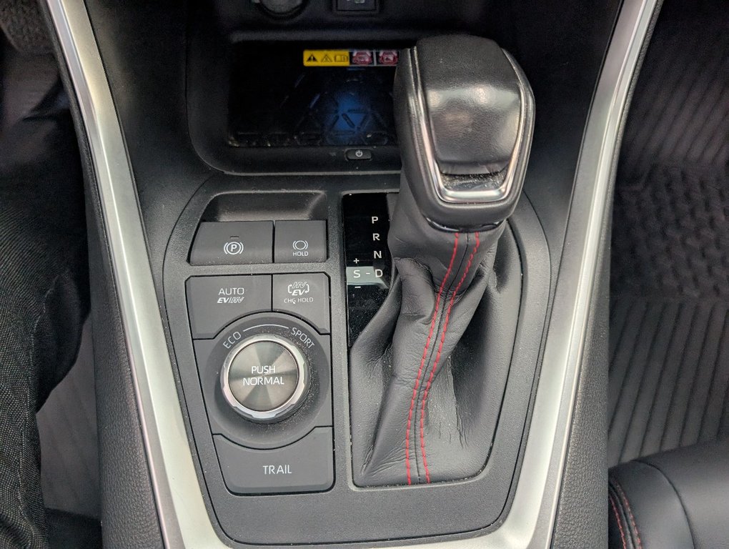 Toyota RAV4 Prime XSE AWD, BRANCHABLE, 2023 à Magog, Québec - 18 - w1024h768px