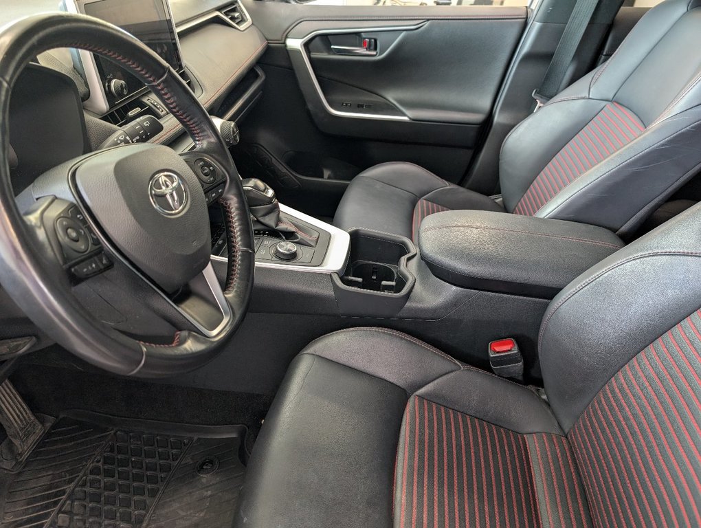 Toyota RAV4 Prime XSE AWD, BRANCHABLE, 2023 à Magog, Québec - 12 - w1024h768px