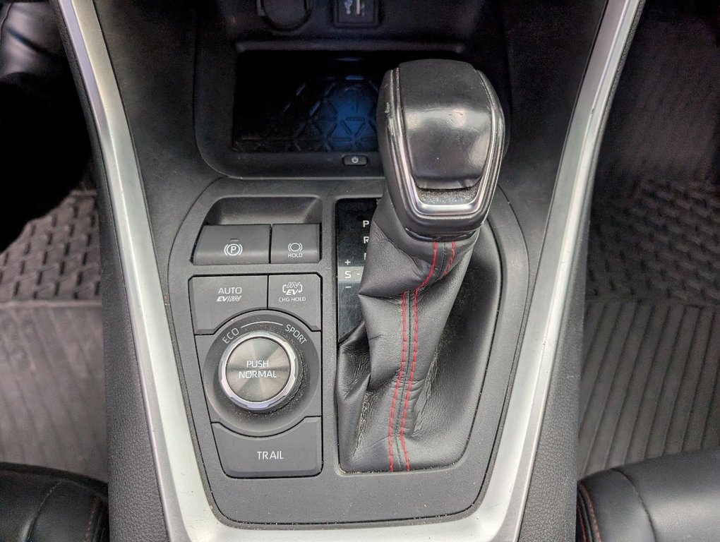 Toyota RAV4 Prime XSE AWD, BRANCHABLE, 2023 à Magog, Québec - 17 - w1024h768px