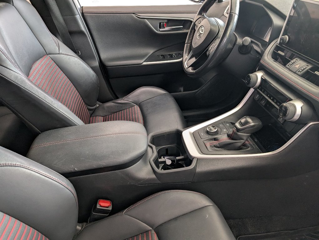 Toyota RAV4 Prime XSE AWD, BRANCHABLE, 2023 à Magog, Québec - 9 - w1024h768px