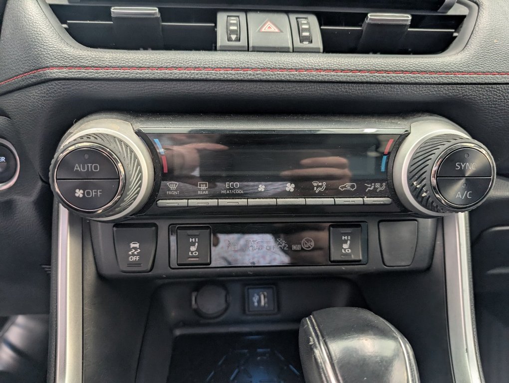 Toyota RAV4 Prime XSE AWD, BRANCHABLE, 2023 à Magog, Québec - 18 - w1024h768px