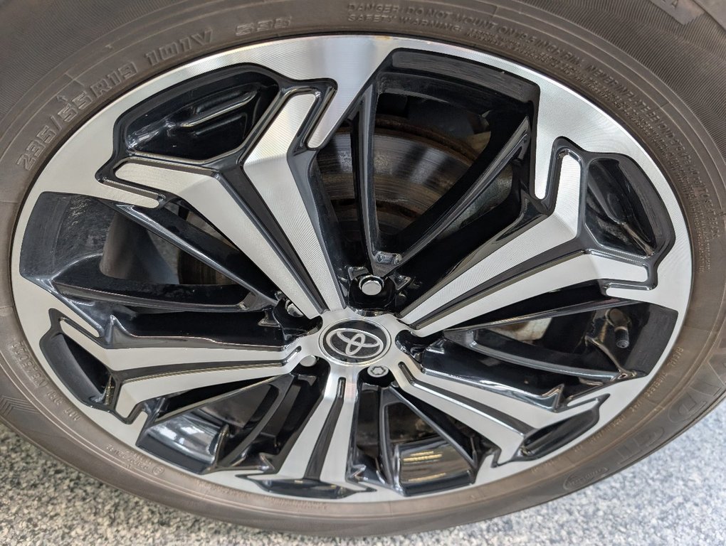 Toyota RAV4 Prime XSE AWD, BRANCHABLE, GARANTIE JUSQU EN 2027, 2023 à Magog, Québec - 25 - w1024h768px