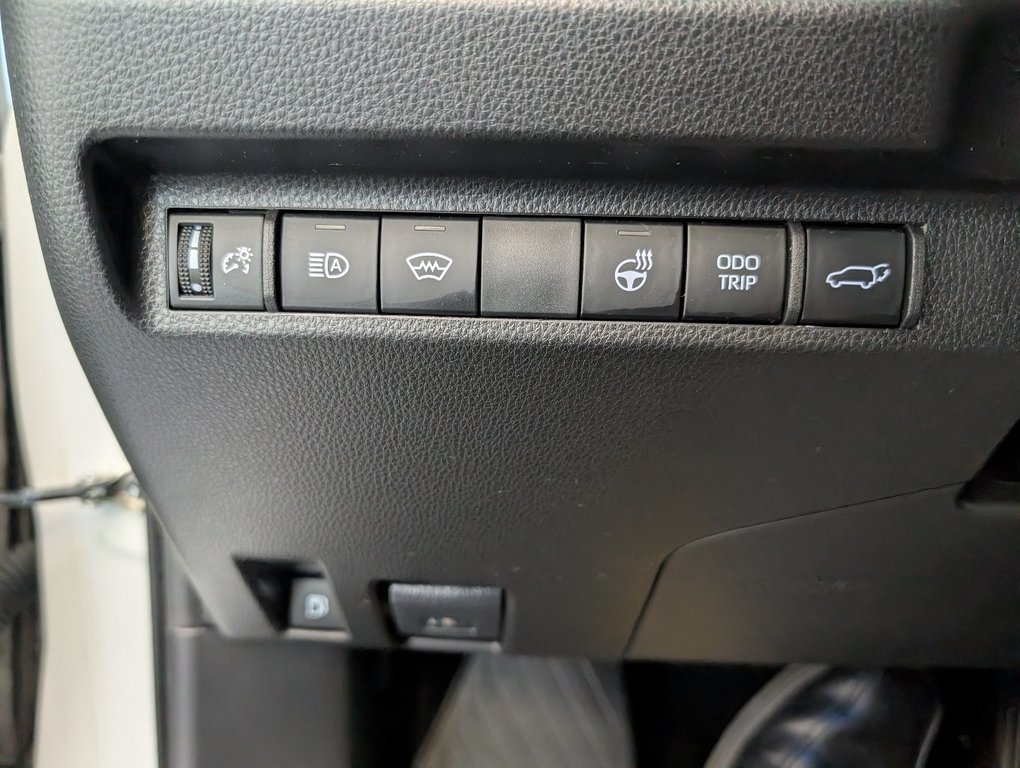 Toyota RAV4 Prime XSE AWD, BRANCHABLE, GARANTIE JUSQU EN 2027, 2023 à Magog, Québec - 20 - w1024h768px
