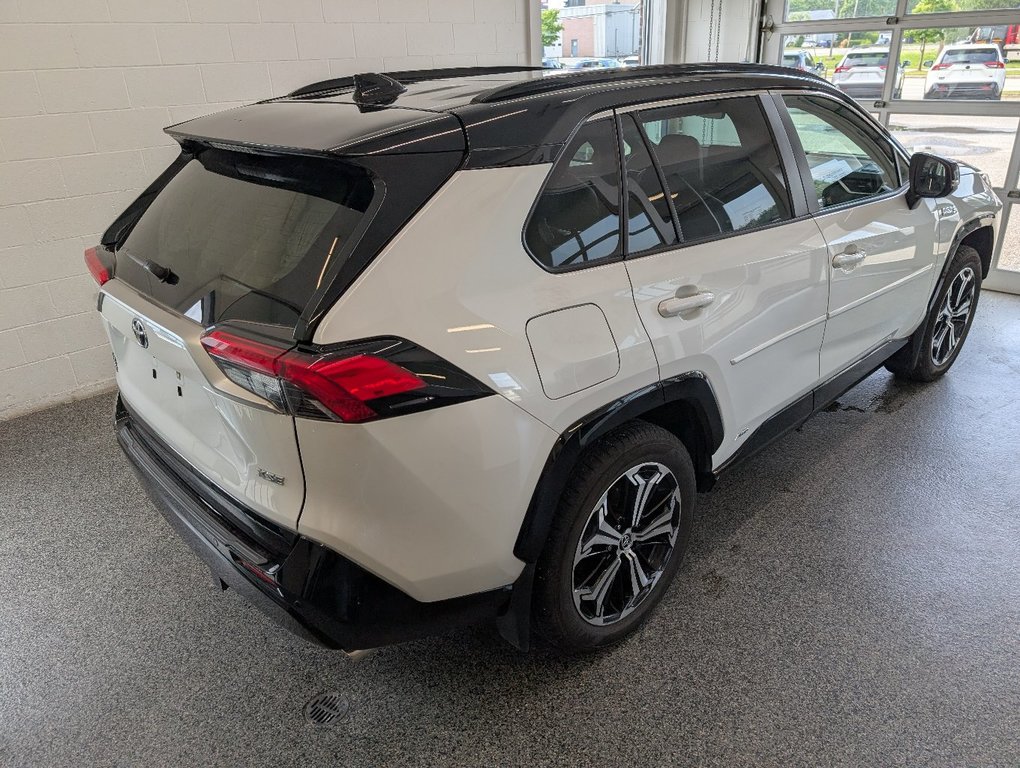 Toyota RAV4 Prime XSE TECH AWD, GARANTIE JUSQU EN 2027, 2023 à Magog, Québec - 3 - w1024h768px