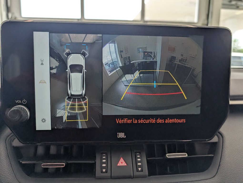 Toyota RAV4 Prime XSE TECH AWD, GARANTIE JUSQU EN 2027, 2023 à Magog, Québec - 19 - w1024h768px