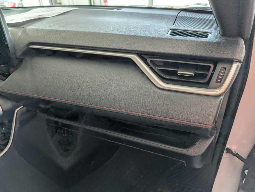 Toyota RAV4 Prime XSE TECH AWD, GARANTIE JUSQU EN 2027, 2023 à Magog, Québec - 7 - w1024h768px