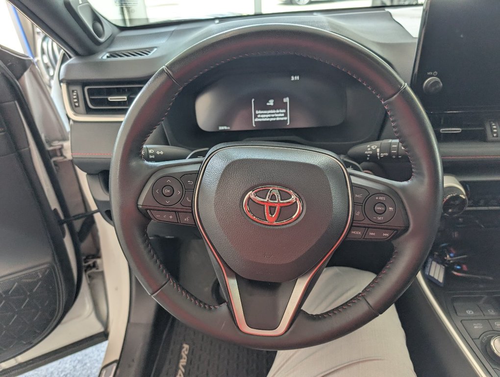 Toyota RAV4 Prime XSE TECH AWD, GARANTIE JUSQU EN 2027, 2023 à Magog, Québec - 14 - w1024h768px