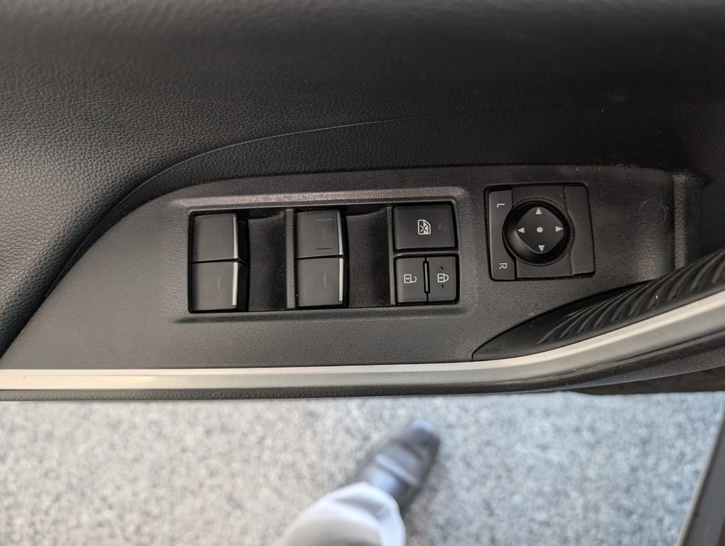 2023 Toyota RAV4 Prime XSE BRANCHABLE, GARANTIE JUSQU EN 2027, in Magog, Quebec - 15 - w1024h768px