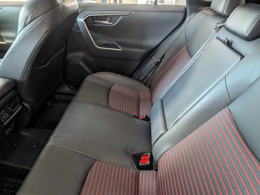 2023 Toyota RAV4 Prime XSE BRANCHABLE, GARANTIE JUSQU EN 2027, in Magog, Quebec - 11 - w1024h768px
