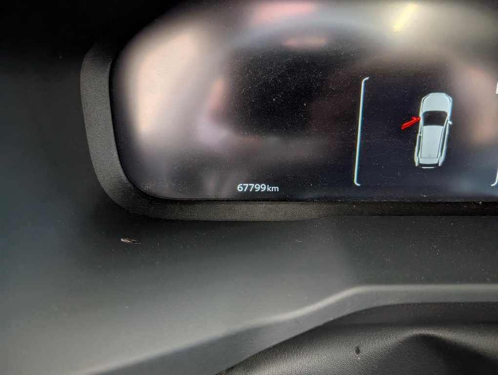 Toyota RAV4 Prime XSE AWD, GARANTIE JUSQU EN 2026, 2023 à Magog, Québec - 22 - w1024h768px