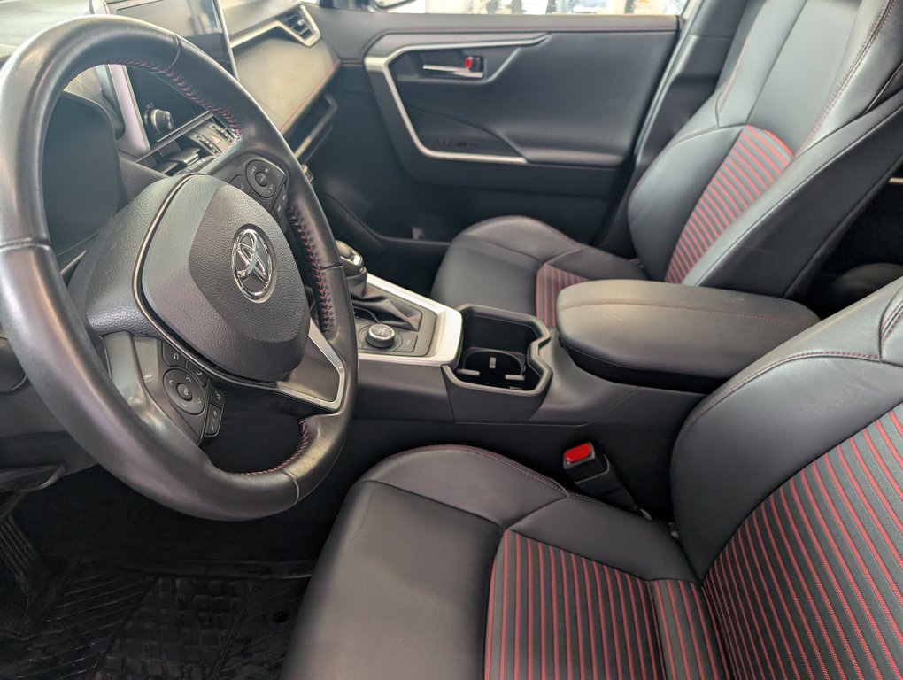 Toyota RAV4 Prime XSE AWD, BRANCHABLE, A/C, 2023 à Magog, Québec - 12 - w1024h768px