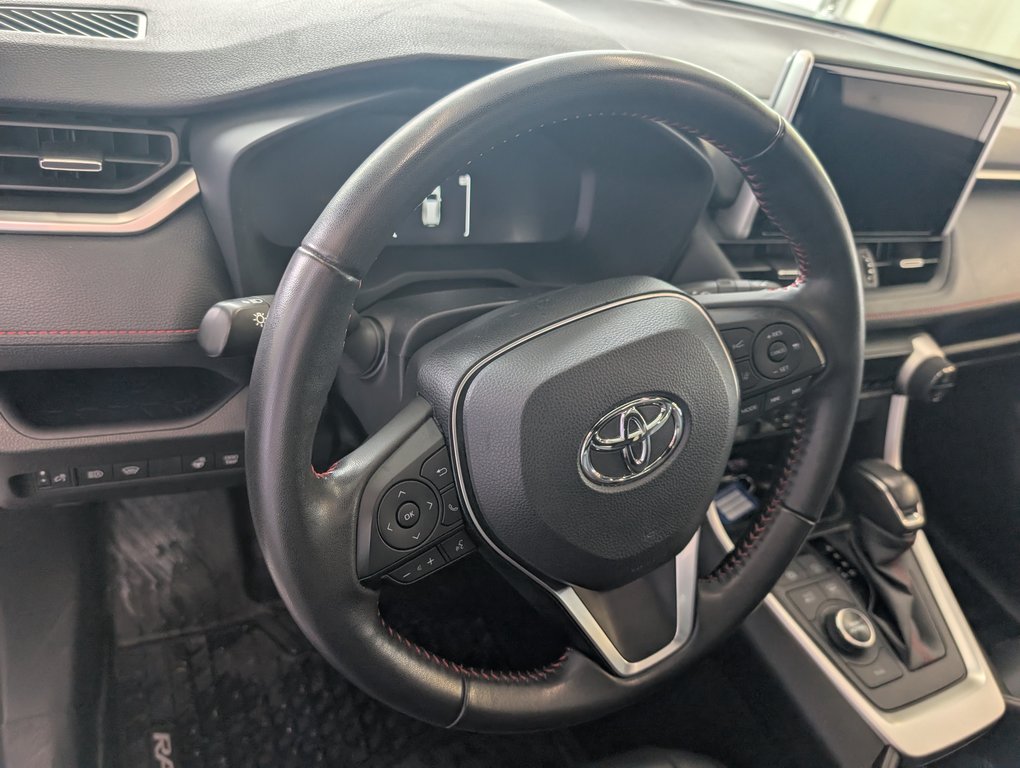 Toyota RAV4 Prime XSE AWD, BRANCHABLE, A/C, 2023 à Magog, Québec - 13 - w1024h768px