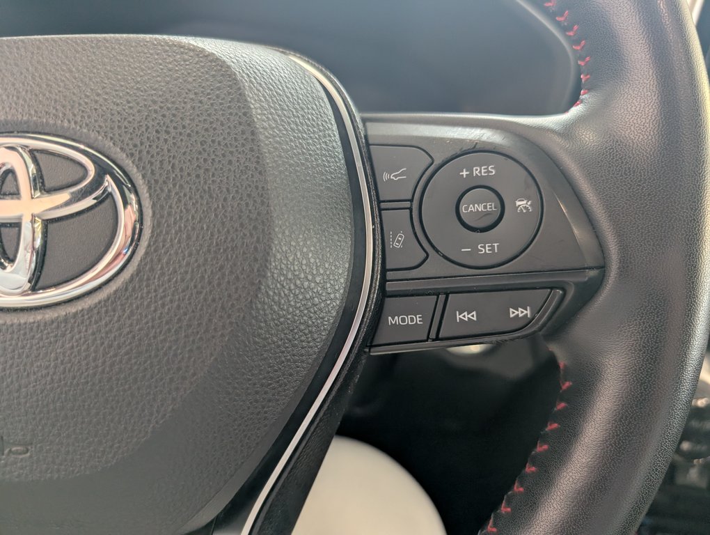 Toyota RAV4 Prime XSE AWD, BRANCHABLE, A/C, 2023 à Magog, Québec - 18 - w1024h768px