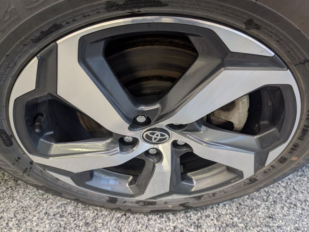 Toyota RAV4 Prime SE AWD, BRANCHABLE, 2023 à Magog, Québec - 23 - w1024h768px