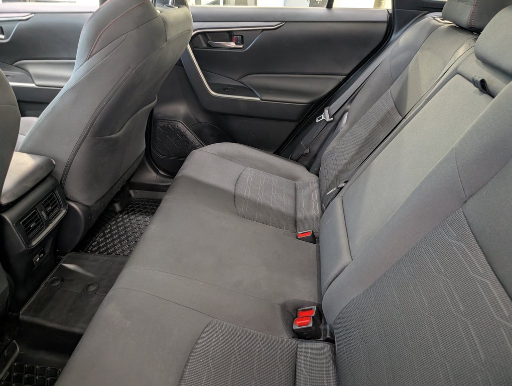 Toyota RAV4 Prime SE AWD, BRANCHABLE, 2023 à Magog, Québec - 10 - w1024h768px