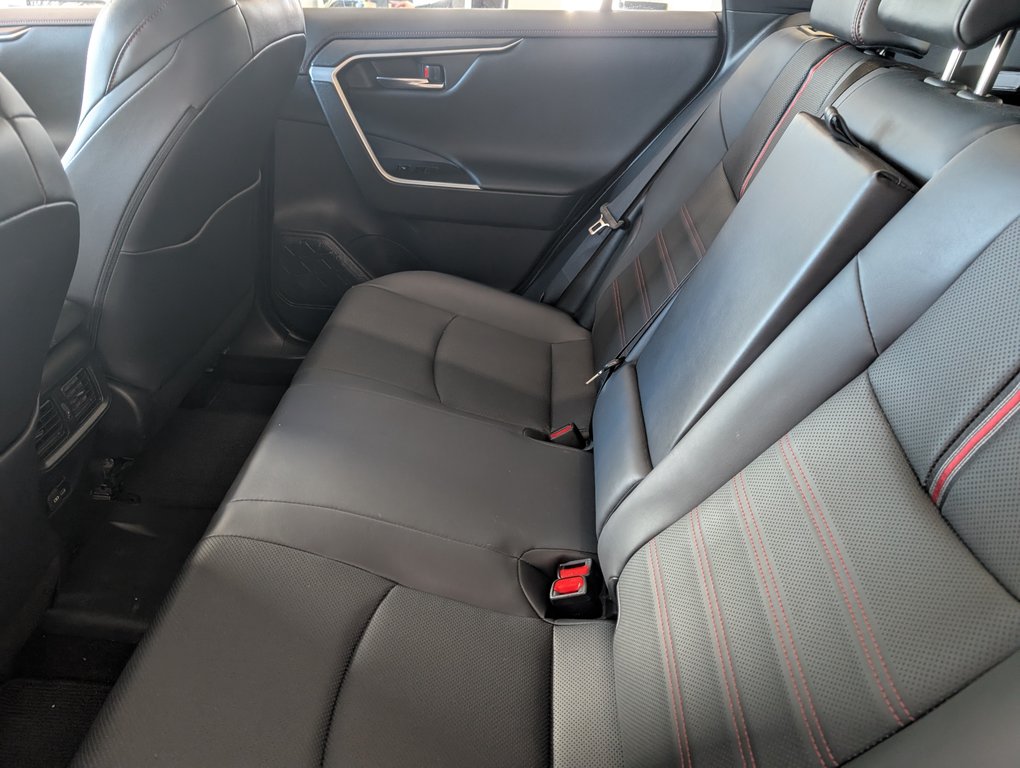 Toyota RAV4 Prime XSE TECH BRANCHABLE, 2023 à Magog, Québec - 11 - w1024h768px