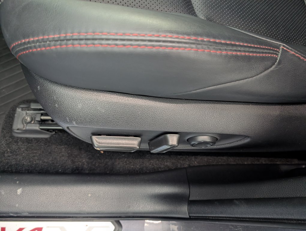 Toyota RAV4 Prime XSE TECH BRANCHABLE, 2023 à Magog, Québec - 14 - w1024h768px