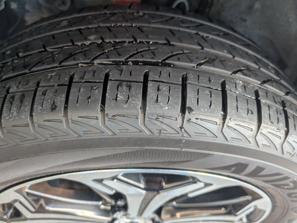 Toyota RAV4 Prime XSE TECH BRANCHABLE, 2023 à Magog, Québec - 25 - w1024h768px