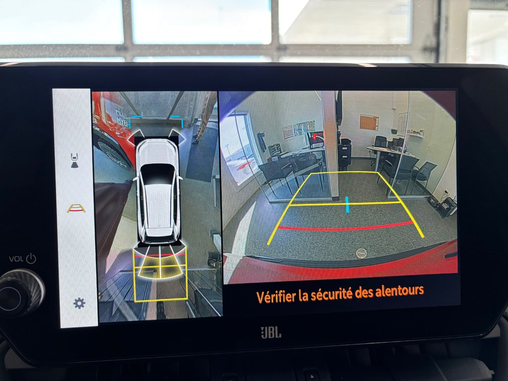 Toyota RAV4 Prime XSE AWD TECH, GARANTIE JUSQU EN 2027, 2023 à Magog, Québec - 23 - w1024h768px