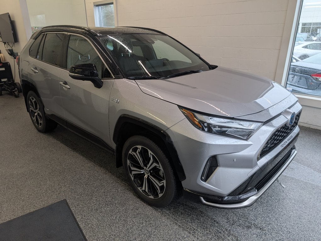 Toyota RAV4 Prime XSE AWD TECH, GARANTIE JUSQU EN 2027, 2023 à Magog, Québec - 1 - w1024h768px