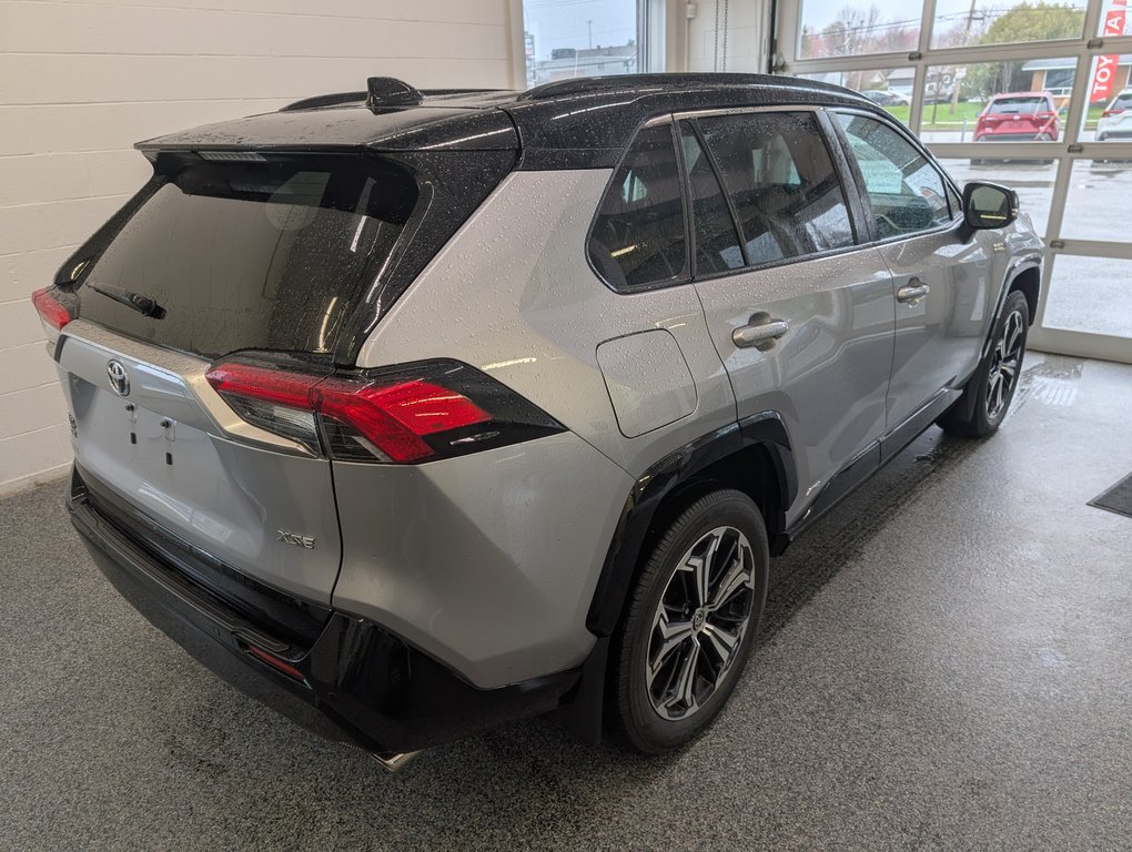 Toyota RAV4 Prime XSE AWD TECH, GARANTIE JUSQU EN 2027, 2023 à Magog, Québec - 3 - w1024h768px